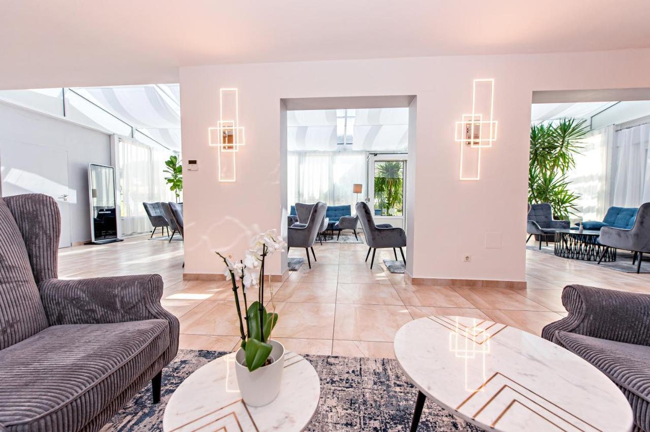 Hotel Wiental Pressbaum Eksteriør billede