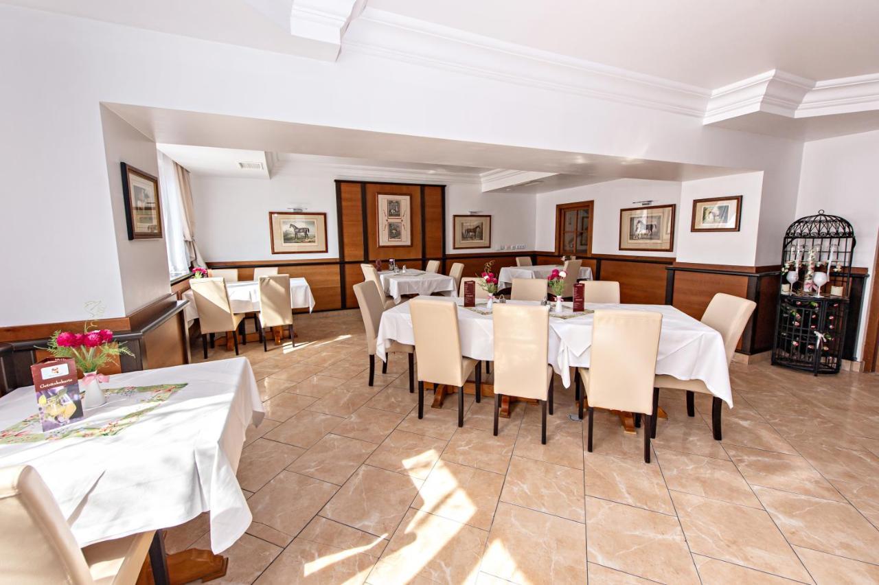 Hotel Wiental Pressbaum Eksteriør billede