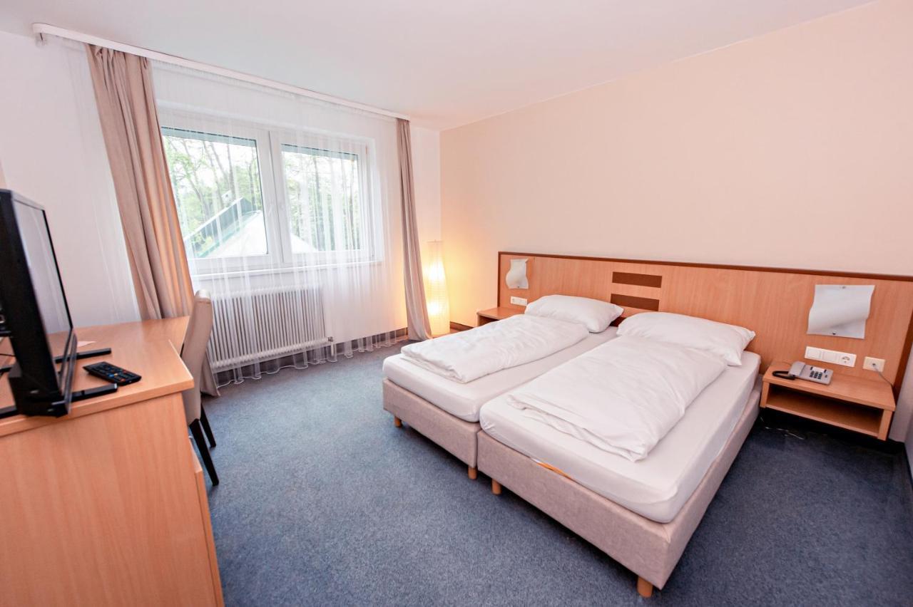 Hotel Wiental Pressbaum Eksteriør billede